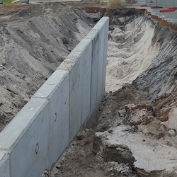 Design and Construct Retaining Wall